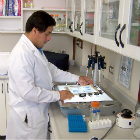 Investigador en su laboratorio