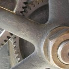ashton_cogs2._morgueFile_no_credit_needed