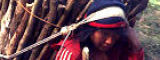 Women carrying wood in Nepal - Flickr/Engineering for Change
