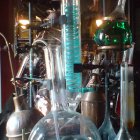 fake_lab_equipment_Flickr_Kapungo