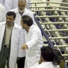 President Ahmadinejad visits nuclear plant